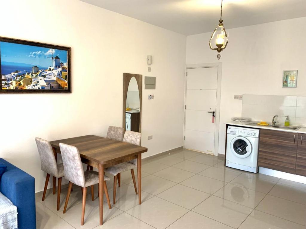 Beautiful & Quiet Two-Bedroom Apartment With Private Garden Lukomorye C1 Kyrenia  Exterior photo